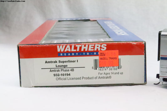 WLT-932-16194 - Amtrak Superliner I Lounge - Phase 4B - Amtrak - HO-Scale - Preowned