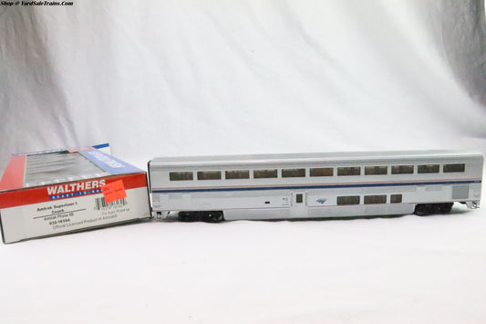 WLT-932-16164 - Amtrak Superliner I Couch - Phase 4B - Amtrak - HO-Scale - Preowned