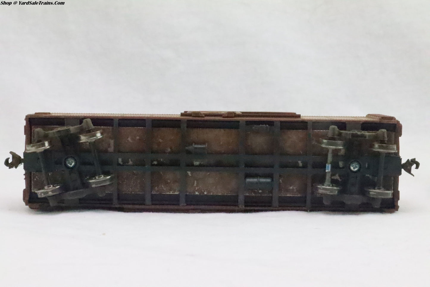 ATH-5006 - 40' Box Car Gulf, Mobile & Ohio - GM&O 5523 - Resistor & Metal Wheels - HO Scale - Weathered - Preowned