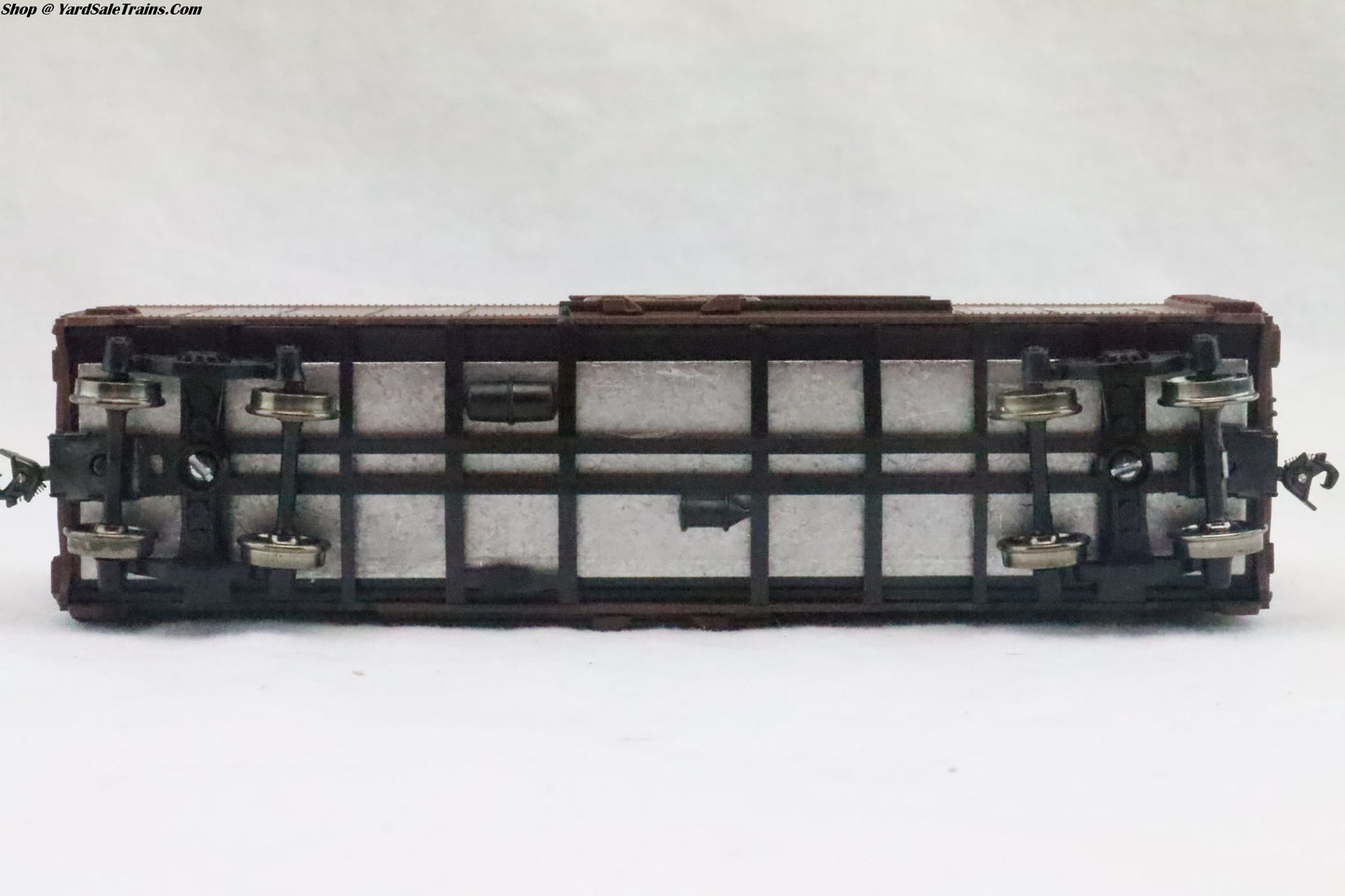 ATH-5018 - 40' Box Car San Francisco Chief - Santa Fe - ATSF 145384 - Resistor & Metal Wheels - HO Scale - Preowned