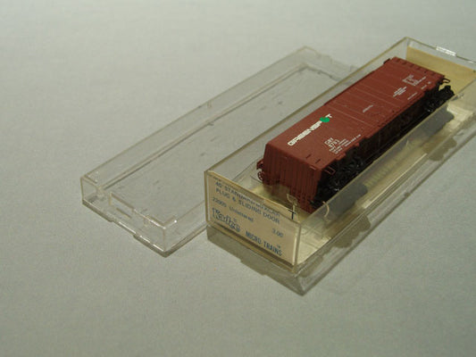 MTL-22000 - 40' Standard Boxcar, Plug & Sliding Door - Custom Painted - Greenspot #8783