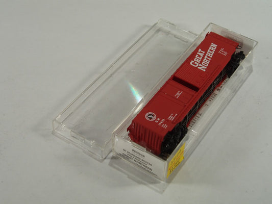 MTL-33010 - 50' Standard Boxcar, w/ Plug & Sliding Door - Great Northern #17833