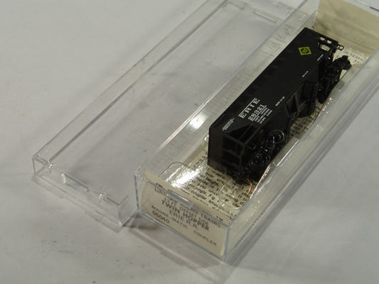 MTL-55040 - Kadee 33' Twin Bay Open Hopper, Offset Sides - Erie #28321