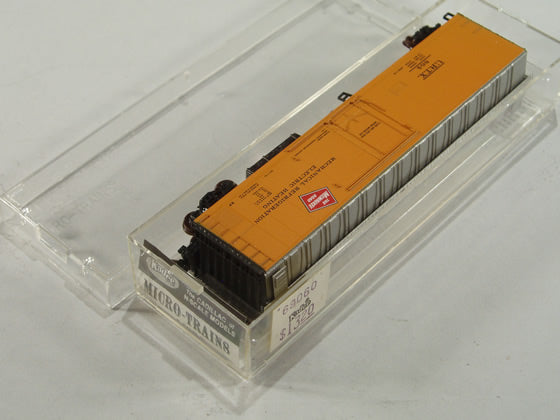 MTL-69060 - 51' Steel Riveted Side Refrigerator Car - URTX #864