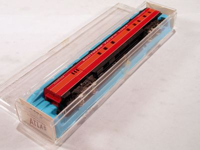 ATL-2672 - Southern Pacific Baggage Dormitory Car - No Road #