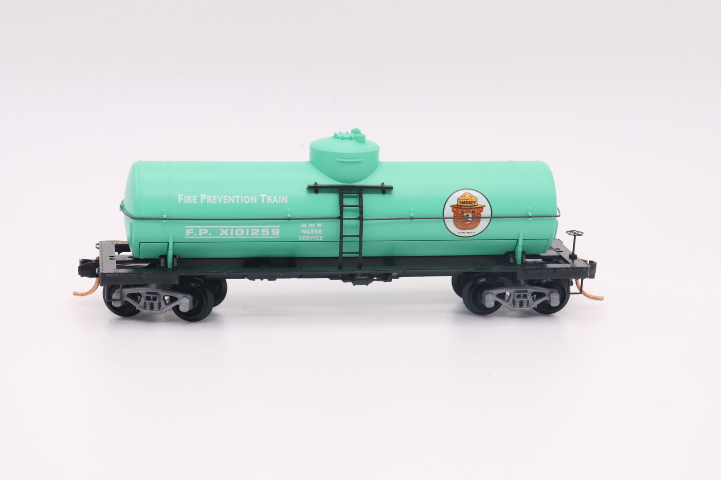 MTL-65540 - 39' Single Dome Tank Car - Smokey Bear - FPX-101259