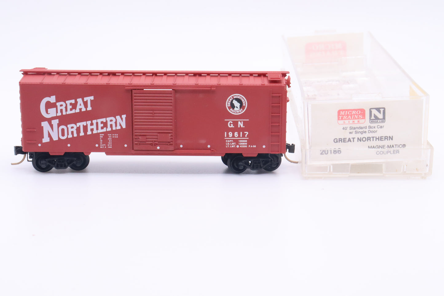 MTL-20186 - 40' Standard Box Car w/ Single Door - Great Northern - GN-19617