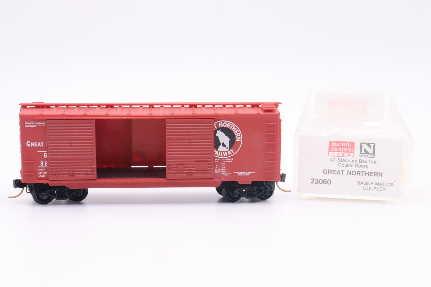 MTL-23060 - 40' Standard Box Car, Double Doors - Great Northern - GN-3270