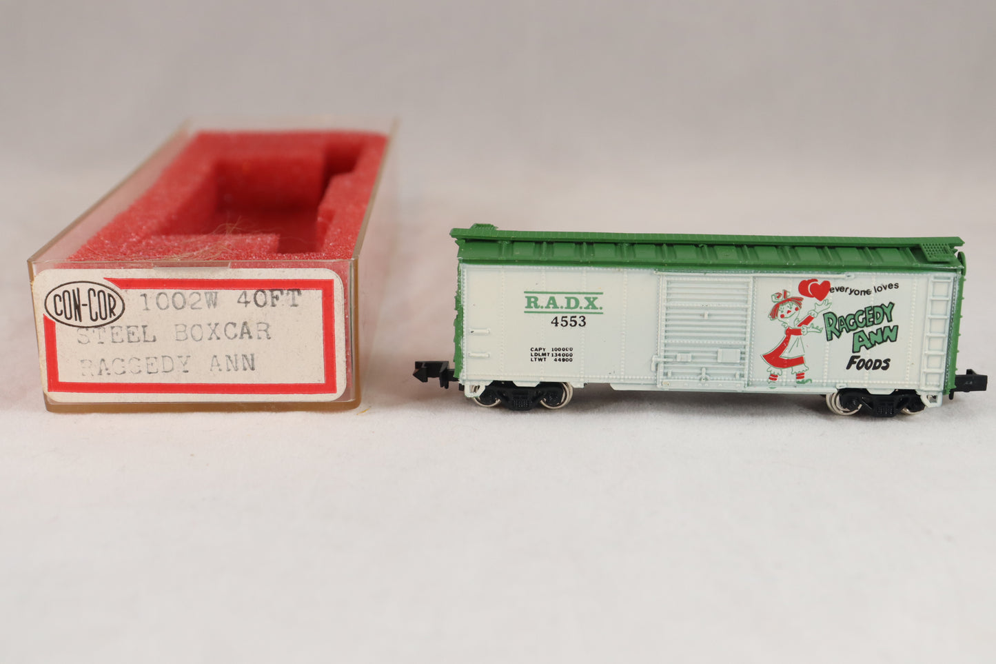 CC-1002W - 40' AAR Boxcar - 'Raggedy Ann' - RADX #4553