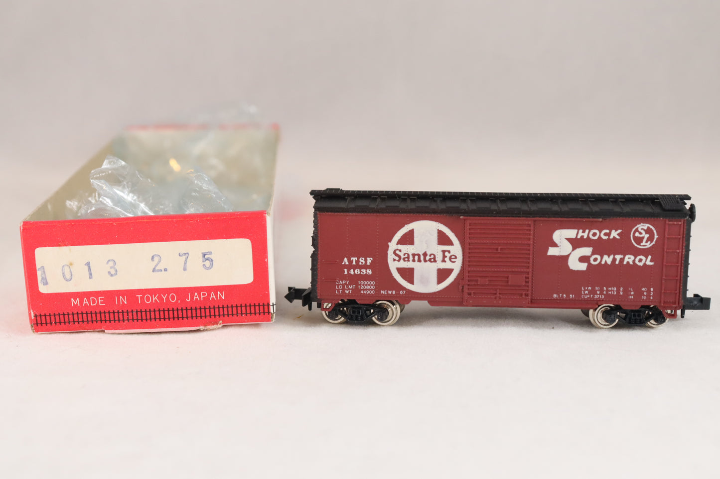 CC/KAT-1013 -  40' AAR 1944 Boxcar - Shock Control - ATSF #14638