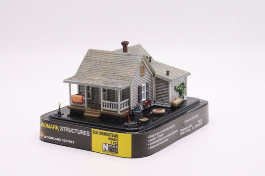 Woodland Scenics - BR4933 - Old Homestead - Built & Ready N Scale