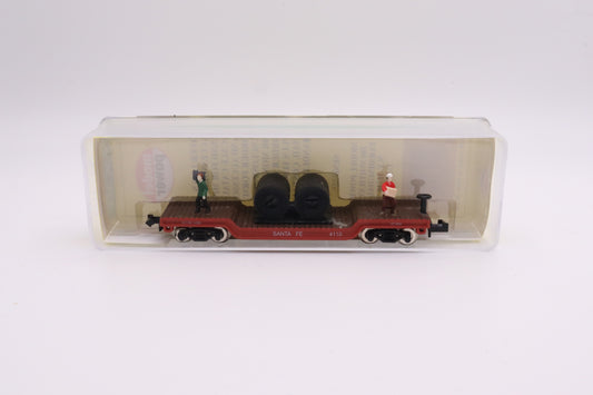 MP-4110 - Metal Cable Flat Car w/Figures - Santa Fe - ATSF-4110