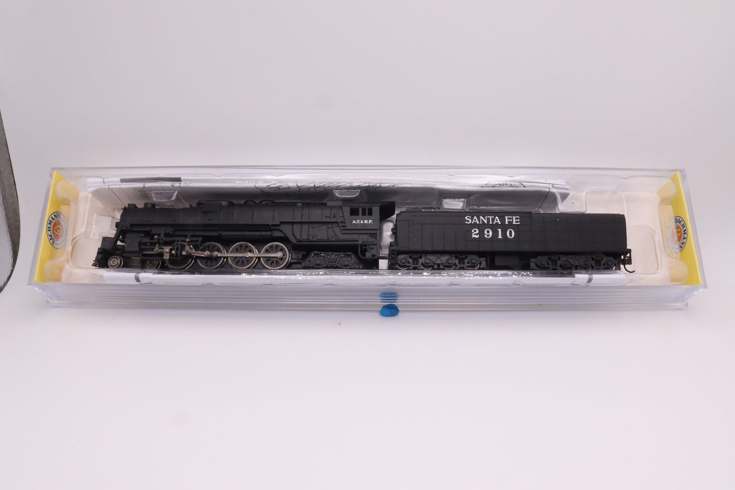 BCH-58153 - Northern 4-8-4 Steam Locomotive  & 52' Tender - Santa Fe - ATSF-2910 - N Scale - Preowned