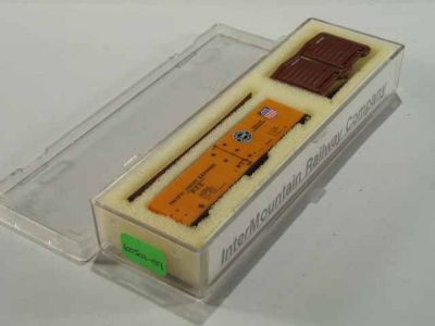 IMR-60501-11 - Pacific Fruit Express R-40-23 Refrigerator Kit - Road #47693