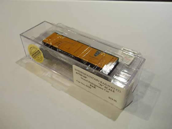 IMR-67709-04 - BAR Wood Refrigerator Car - Road #6329