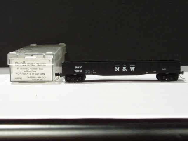 MTL-46190 - Kadee 50' Gondola, Fishbelly Drop-End - Norfolk & Western #72201