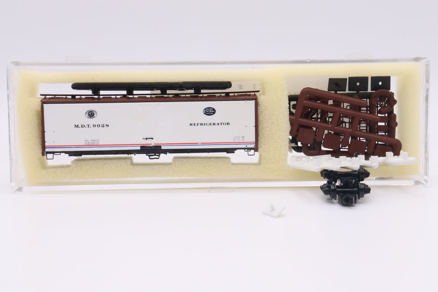 IMR-60504-02 - R-40-23 Steel Sided Ice Bunker Reefer Car Kit - New York Central - MDT-9028