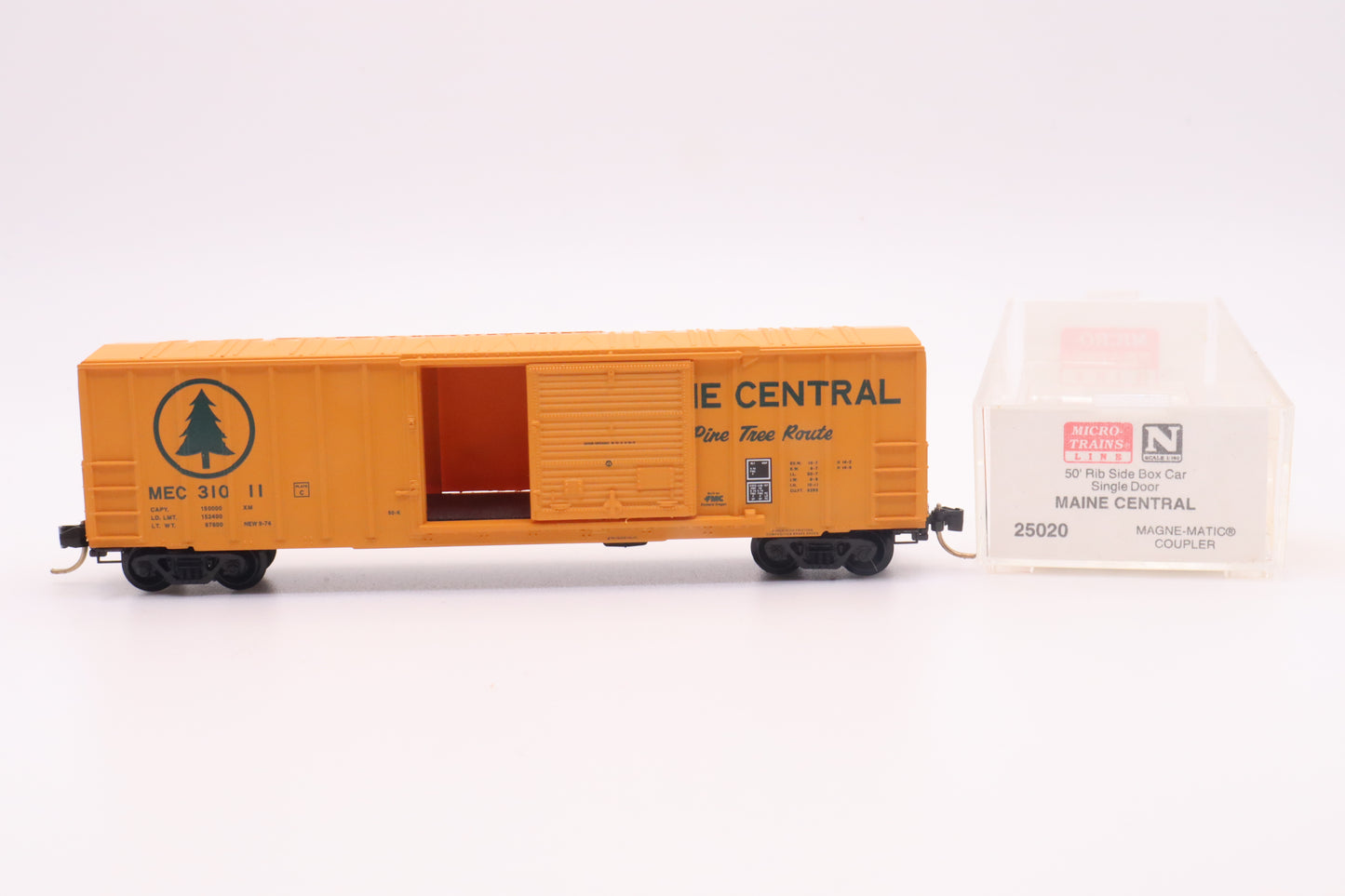 MTL-25020 - 50' Rib Side Box Car Single Door - Maine Central - MC-31011
