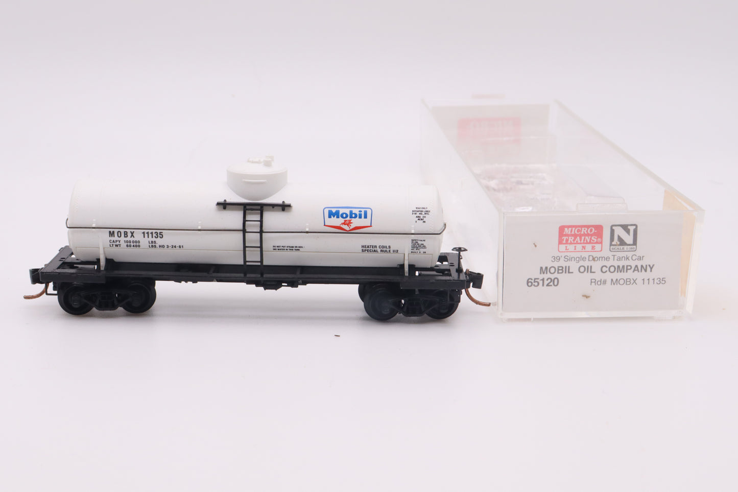 MTL-65120 - 39' Single Dome Tank Car - Mobil Oil - MOBX-11135