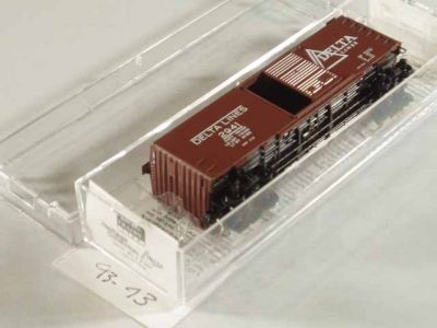 MTL 93-43 - Special Run Delta Lines 40'- Single Door Box Car