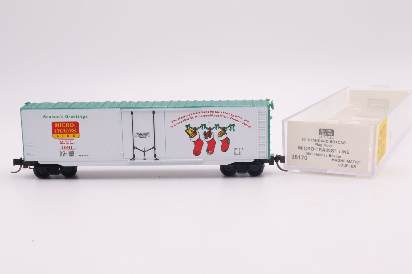 MTL-38170 - 50' Standard Box Car Plug Door - Micro-Trains Line Holiday Car - MTL 1991