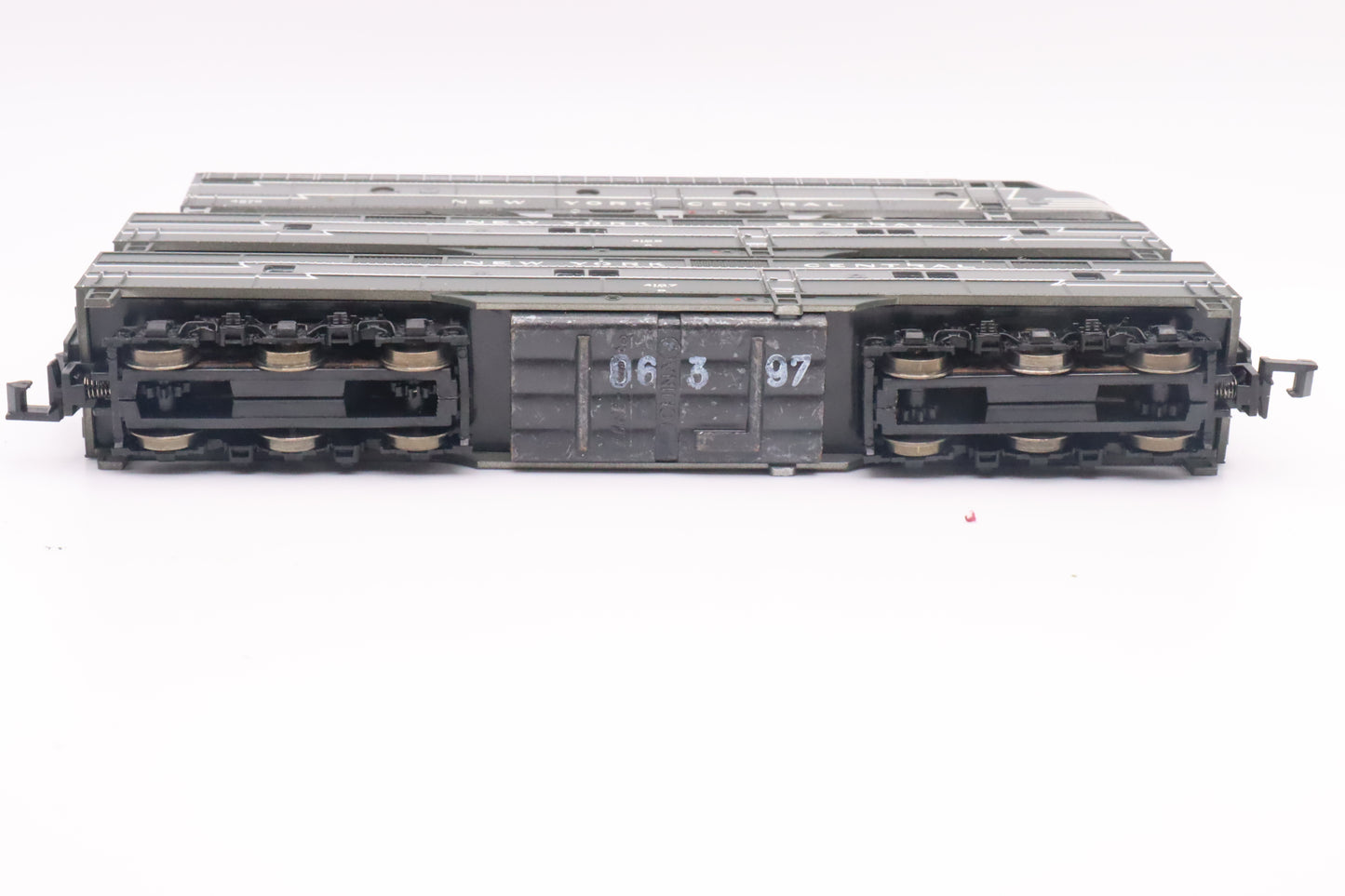 LL-7212/7012/7013/7014 - E8 A-Unit (Powered) / E7 A-Unit (Powered) / E7 B-Units (non-Powered) - NYC-4070/4107/4105/4023 - N Scale - Preowned