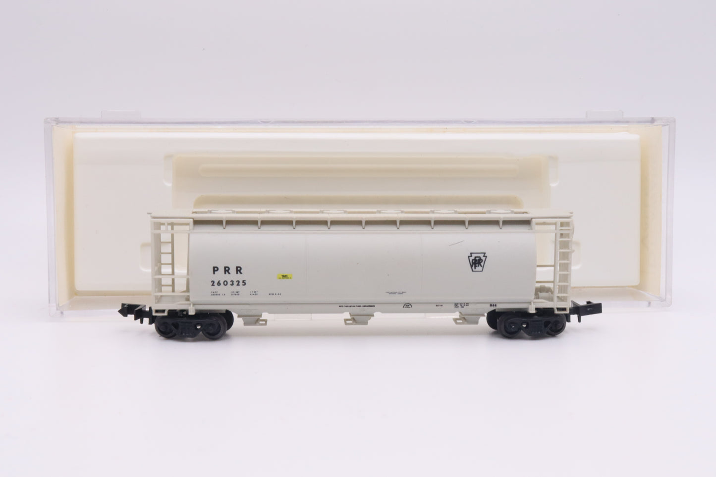 Delaware Valley - 3-Bay Cylindrical Hoppers - Pennsylvania - PRR-260325