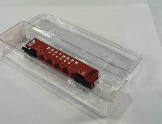 RED-RM-25822-15 - Southern Ortner 5-Bay Hopper w/Load Car - Road #390240