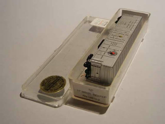 RED-RN-18815-02 - NP 57' Mechanical Refrigerator Car - Road #742