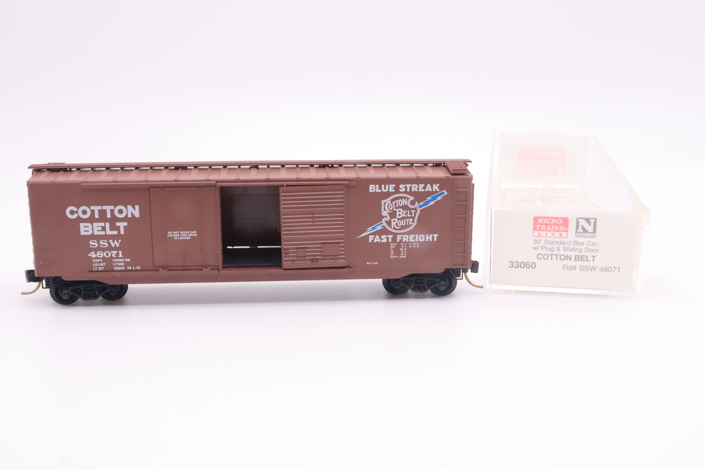 MTL-33060 - 50' Standard Boxcar w/Plug & Sliding Door - Cotton Belt - SSW-48071