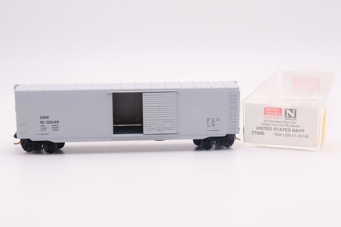 MTL-77040 - 50' Standard Boxcar Single Door w/o Roofwalk - United States Navy - USN-61-05146