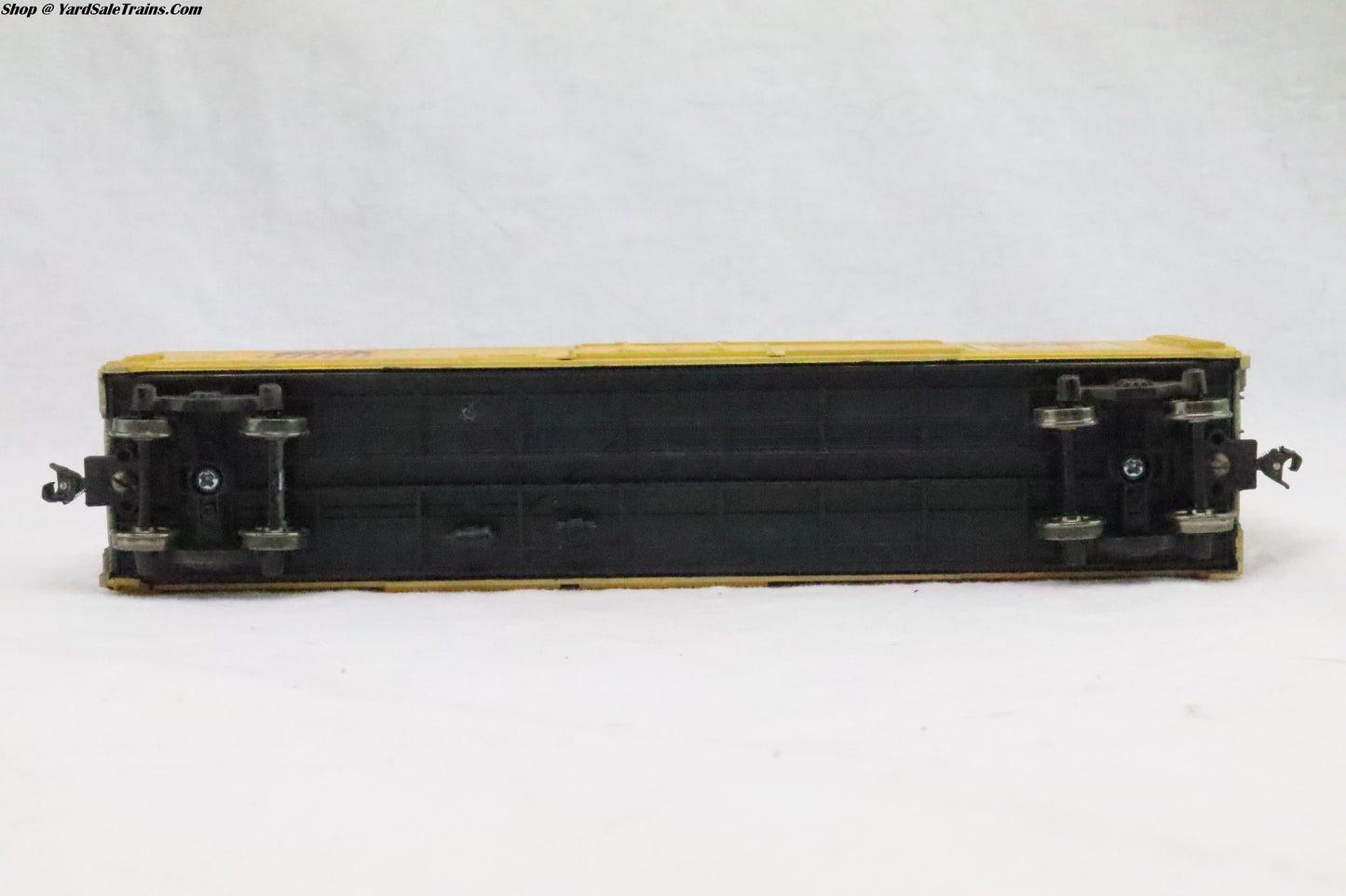 RND - ???? -  50' Plug Door Box Car Union Pacific - UP 498165 - Weathered - HO Scale - Preowned