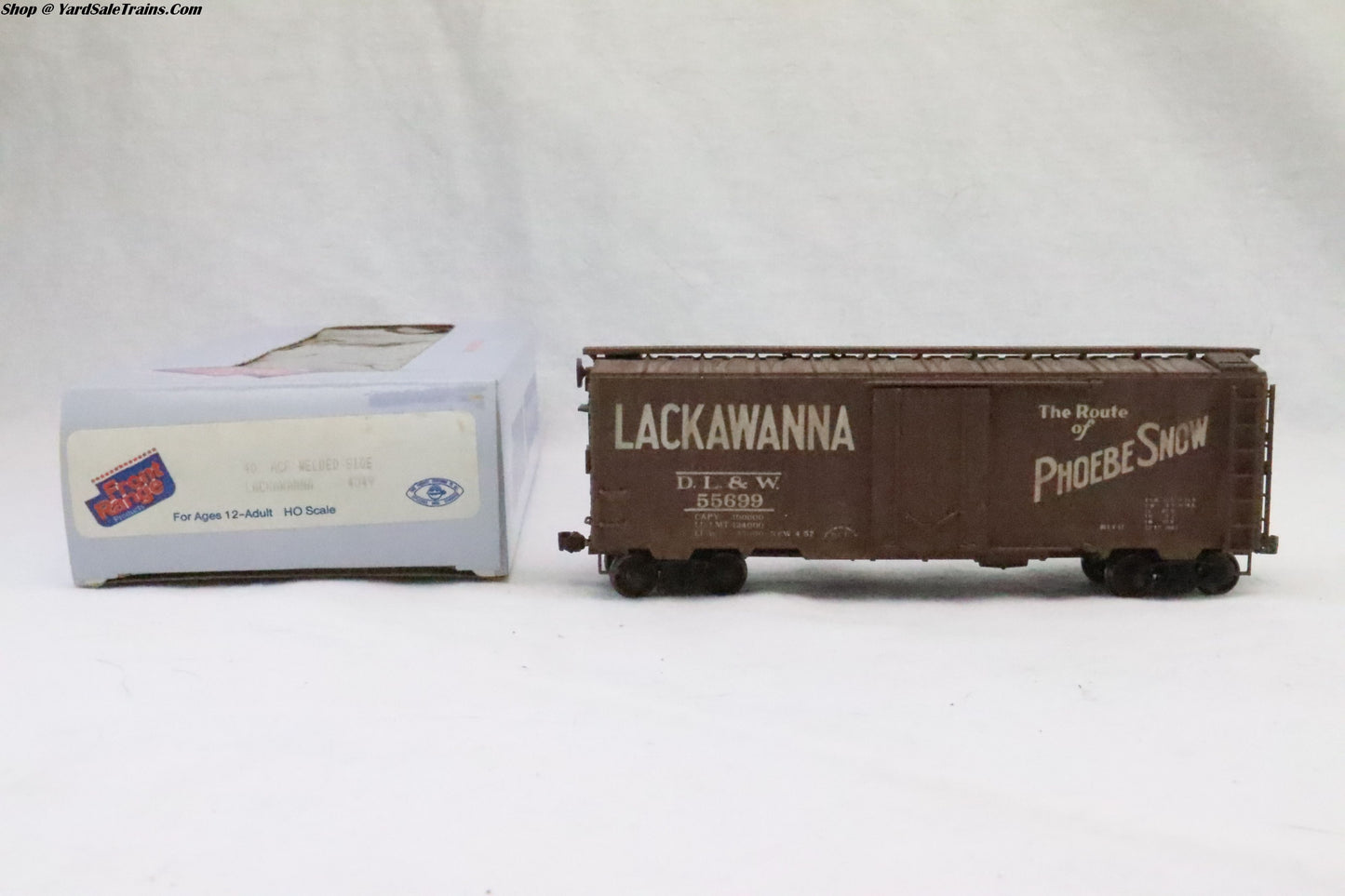 FR-4049 - 40' ACF Welded Side Boxcar - Lackawanna - DL&W 55699 - Weathered - Resistor & Metal Wheels - HO Scale - Preowned
