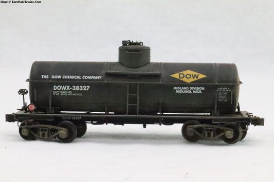LL-38327 - 8,000 Gallon Type 21 Riveted Tank Car - DOW - DOWX 38327 - Weathered - Resistor & Metal Wheels - HO Scale - Preowned
