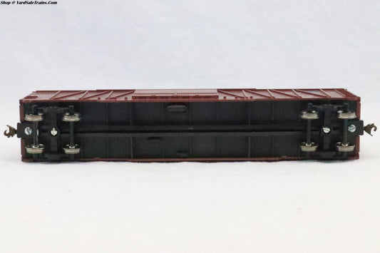 RND-2142 - 50' Ext Brace, Auto End Door Boxcar - Burlington - CB&Q 45880 - Resistor & Metal Wheels - HO Scale - Preowned