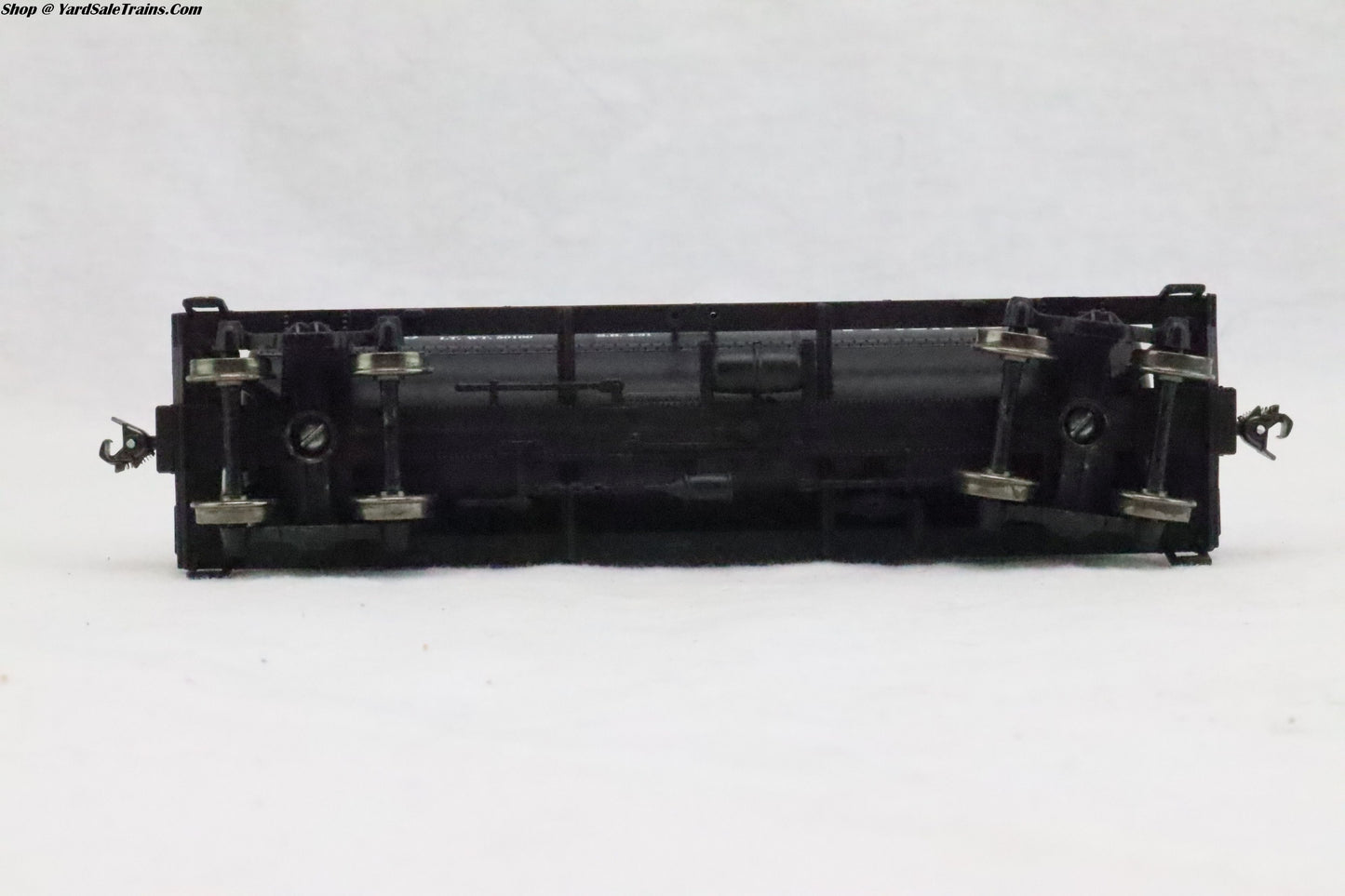WTH-932-5006 - 36' Tank Car - Southern Pacific - SP 60185 - Resister & Metal Wheels - HO Scale - Preowned