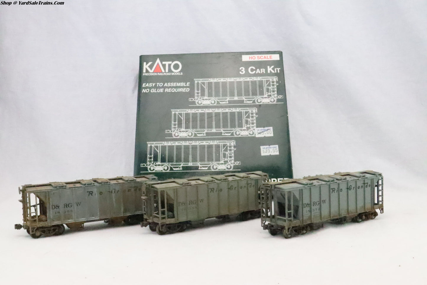 KAT-38-0110 - ACF 70 Ton Covered Hopper (3-Pack) - Rio Grande - D&RGW 18372/18355/18368 - Weathered - Resistor & Metal Wheels - HO Scale - Preowned