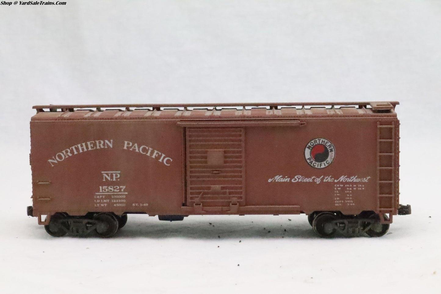 UNK-???? - Box Car - Northern Pacific - NP 15827 - Weathered - Resistor & Metal Wheels - HO Scale - Preowned
