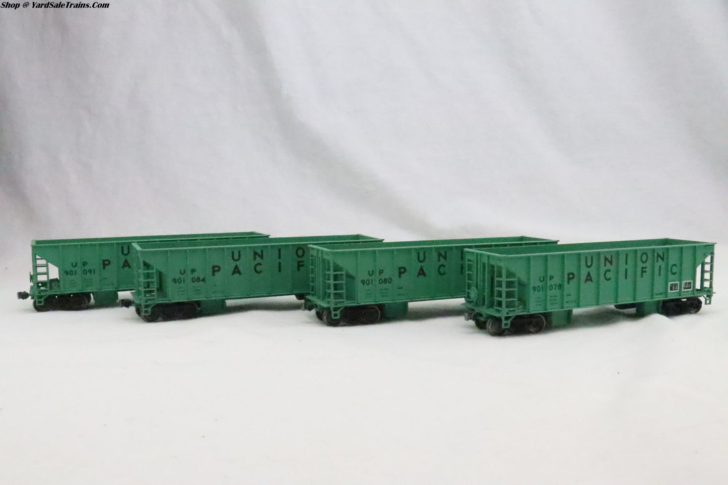 UNK-???? - Ballast Hopper Car (4-Pack) - Union Pacific (MOW) - UP 901078/901084/901091/901080 - Resistor & Metal Wheels - HO Scale - Preowned