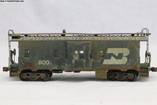 UNK-???? - Caboose - Burlington Northern - BN 800 - Weathered - Resistor & Metal Wheels - HO Scale - Preowned