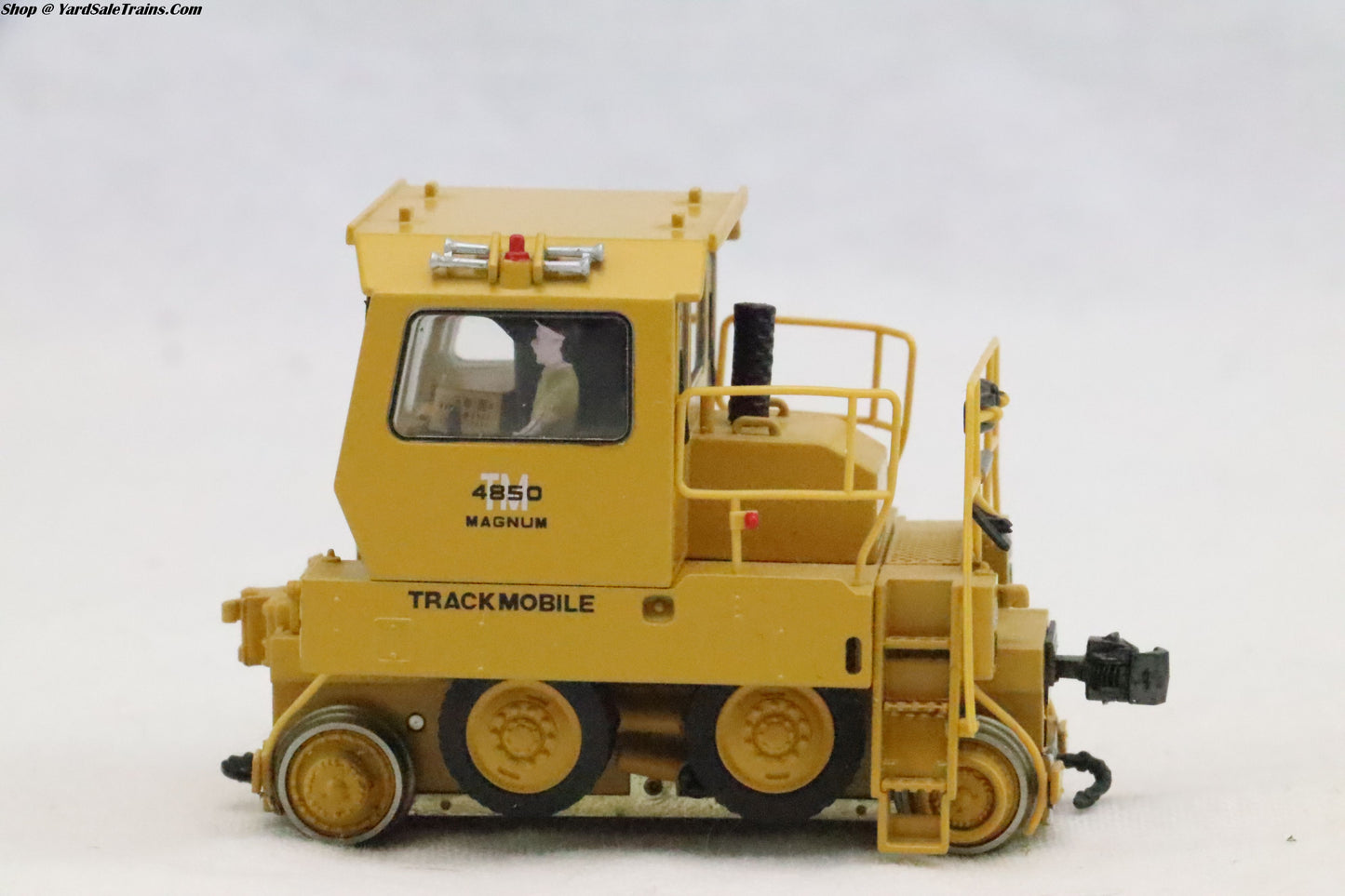FDT-15-320 - Track Mobile - Magnum - TM 4850  - DCC - HO Scale - Preowned