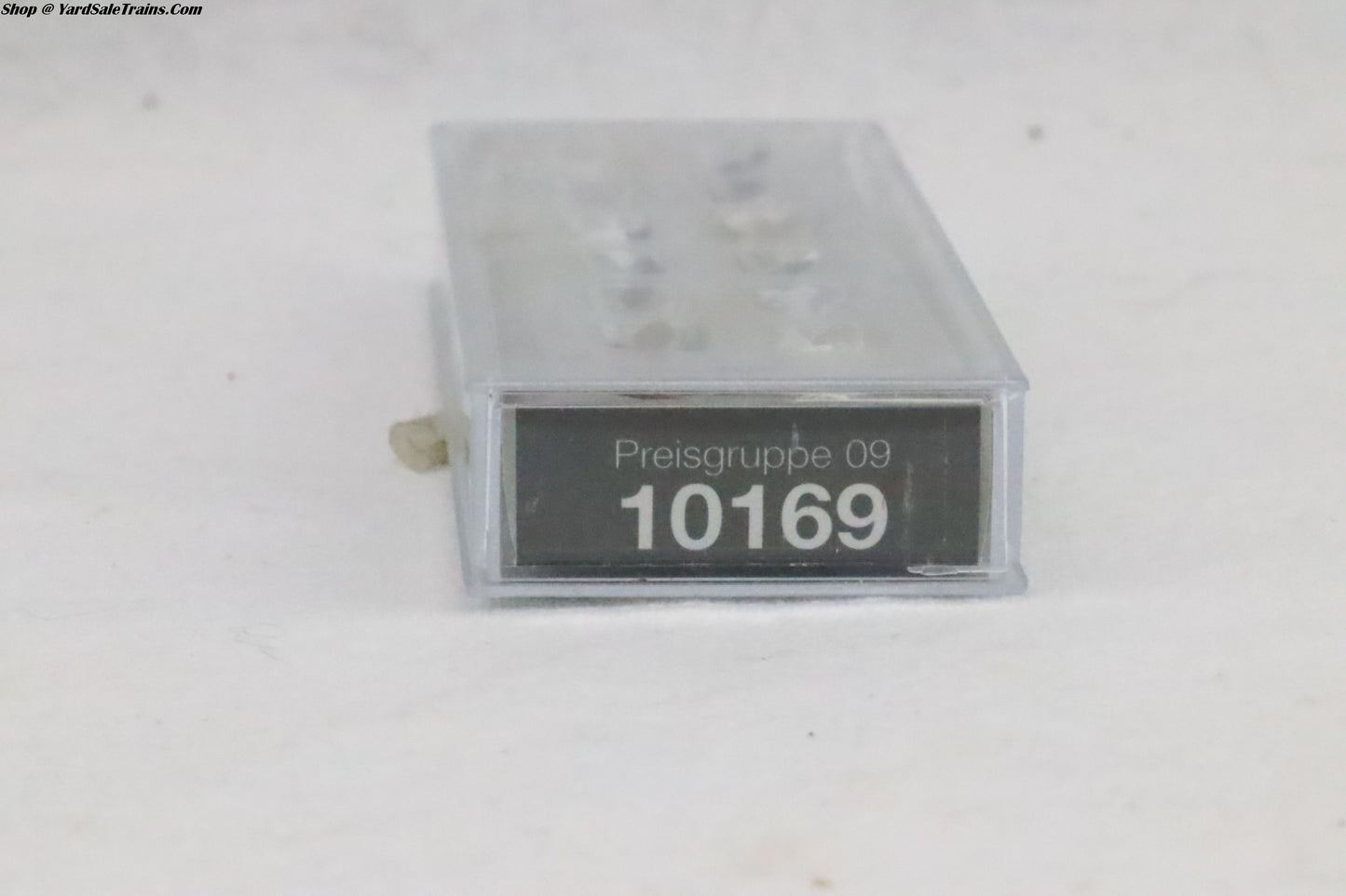PRE-10169 - Pigeons, Seagulls, Crows & Birds Of Prey - HO Scale - Preowned - Opened