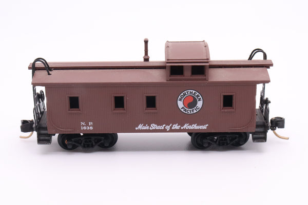 MTL-51050 - 34' Wood Straight Side Cupola Caboose - NP #1638