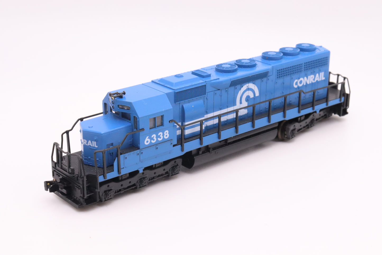 KAT-176-20R - SD-40 Locomotive - Conrail - CR #6338