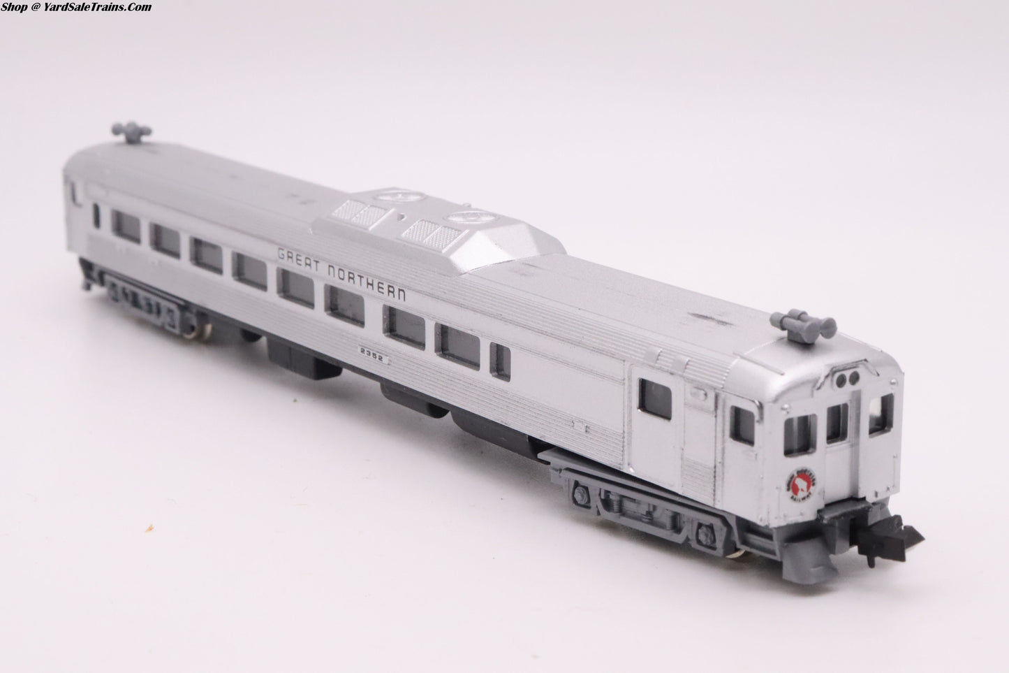 CC-1-004486 - RDC-2 Powered - Great Northern - GN #2352 - N Scale - Preowned