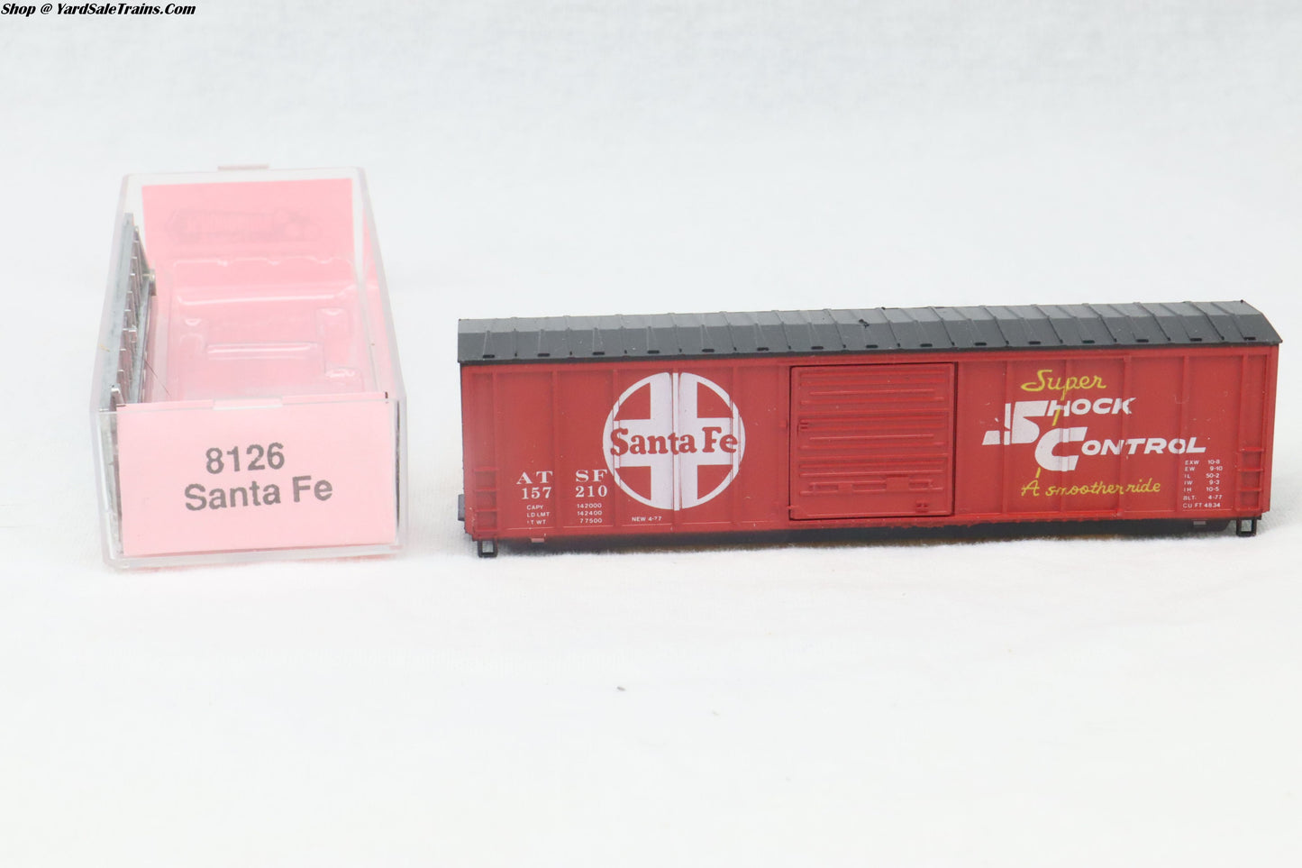 RND-8126 - 50' PS-1 Boxcar Kit - Santa Fe - ATSF #157210 - N-Scale - Preowned