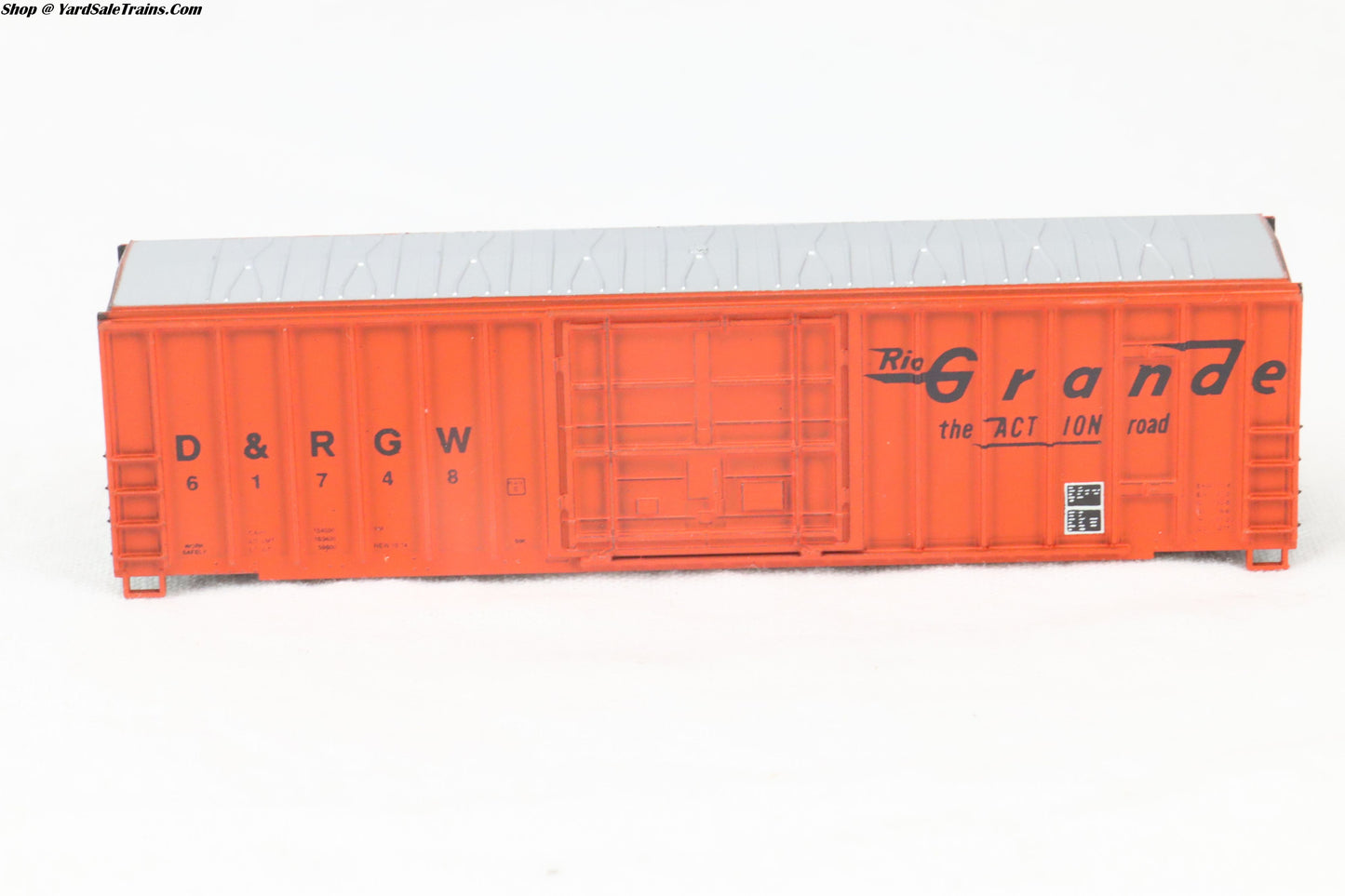 RND-8827 - Ribbed Side Boxcar Kit - Rio Grande - D&RGW #61748 - N-Scale - Preowned