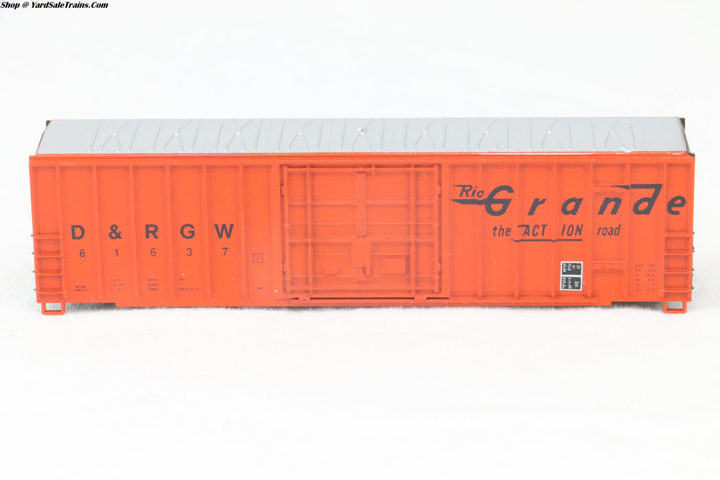 RND-8827 - Ribbed Side Boxcar Kit - Rio Grande - D&RGW #61637 - N-Scale - Preowned