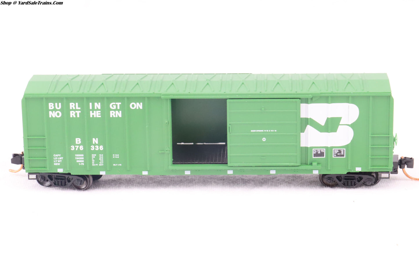 MTL-025 00 490 - 50' Rib Side Box Car, Single Door, w/o Roofwalk - Burlington Northern - BN #376336 - N-Scale - Preowned