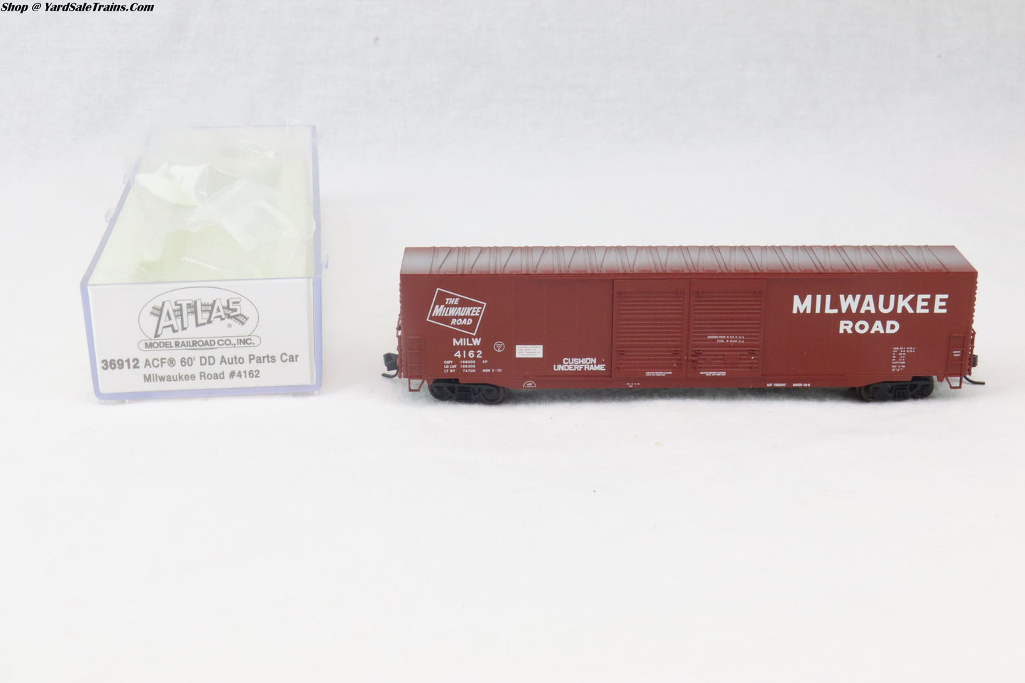 ATL-36912 - 60' DD Auto Parts Boxcar - Milwaukee Road - MILW #4162 - N-Scale - Preowned